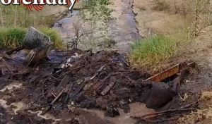 В Оренбургском районе сельчане возмущены незаконным сливом отходов