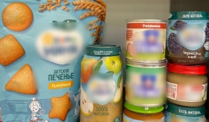 Жительница Орска не покупала восьмимесячной дочери смеси и каши, но зато покупала себе алкоголь и сигареты (18+)
