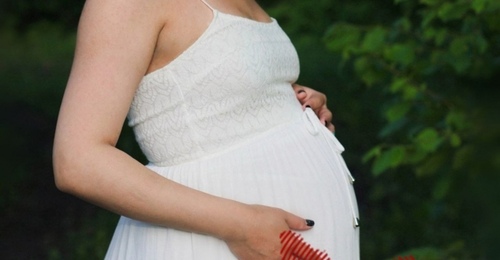 Оренбурженка притворилась беременной от мигранта, чтобы их быстрее расписали в ЗАГСе