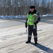 На границе с Казахстаном перекрыли трассу