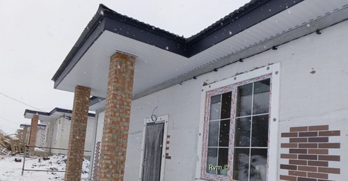 От жителей микрорайона «Звездный» поступило более сотни жалоб от орчан на качество жилья