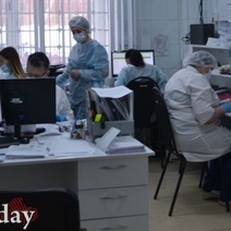 В Светлом медсестра перевела на 