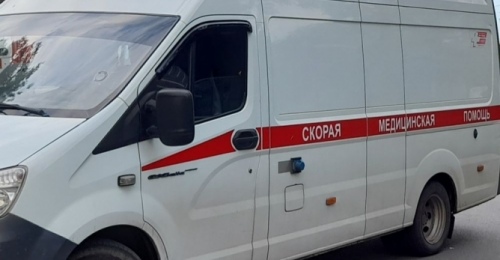 В Бугуруслане автомобиль сорвался с домкрата и придавил лежащего под ним водителя