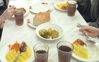В Оренбурге не торопятся объявлять конкурсы на школьное питание