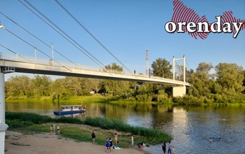 Лето в разгаре, а многие пляжи в Оренбуржье не готовы к сезону