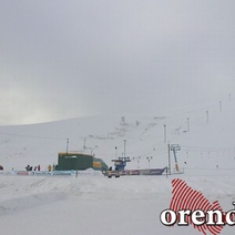 В Кувандыке на горнолыжной трассе из-за проблем на подъемнике пострадала девушка-сноубордист