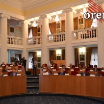 Депутаты оренбургского заксоба будут собираться на заседания реже