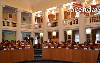 Депутаты оренбургского заксоба будут собираться на заседания реже