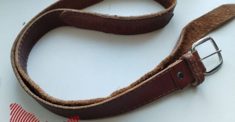 В Оренбуржье от мужчины требуют компенсацию за нанесение сыну сожительницы ударов ремнем