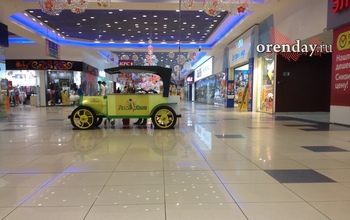 В Оренбуржье подросткам запретили ходить в ТРЦ и кинотеатры без родителей