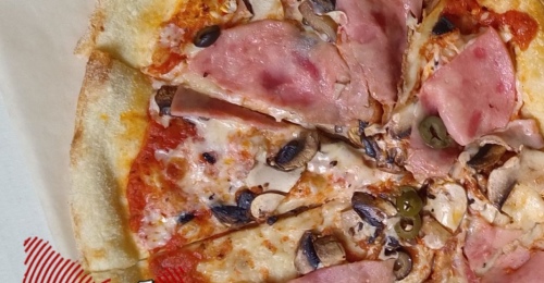 В Новотроицке с владельца «Dina Pizza» взыскали компенсацию после отравления детей