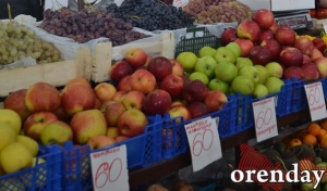 В Оренбуржье вводят запрет на торговлю продуктами, упавшими на пол