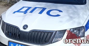В Оренбурге сотрудники полиции задержали водителя «Nissan X-Trail» с применением силы