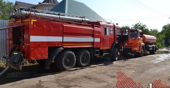 В Сорочинске боролись с крупным пожаром