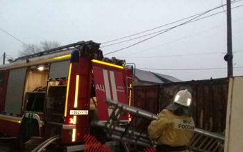 Горели дом и сарай: в Бугурусланском районе на пожаре погиб 63-летний мужчина (18+)