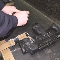 В Орске женщина погрузила награбленное в коляску с ребенком