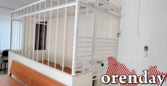 В Орске мужчина утяжелил золотые браслеты волшебным порошком и продал их в разы дороже