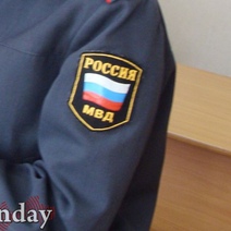 В Шарлыкском районе сельчанин напал на полицейского с вилами и расцарапал спину