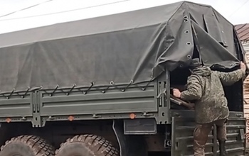 Отчисленных из военных вузов оренбургских курсантов одного за другим вызывают в суд