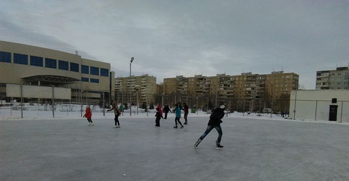 Катаемся всей семьей: в Оренбурге пройдет традиционный «Вечер на коньках»