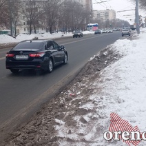 Студентку из Орска при поиске попутчика на 20 300 рублей обманул 18-летний парень