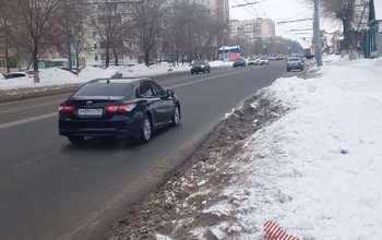 Студентку из Орска при поиске попутчика на 20 300 рублей обманул 18-летний парень
