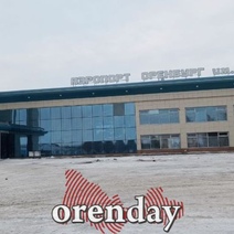 Из-за снежного коллапса в аэропорту Санкт-Петербурга оренбуржцы не могли прилететь и вылететь в северную столицу