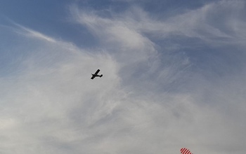 Летевший в Оренбург самолет ушел на запасной аэродром из-за плана 