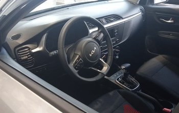 Названы самые грязные места в автомобиле – оренбуржцам посоветовали обрабатывать их атисептиком