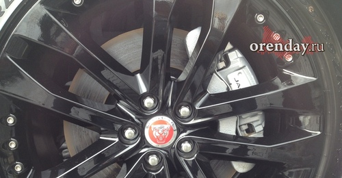 В Орске суд разделил коллекцию автомобилей между бывшими супругами