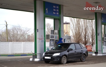 Росстат: В Оренбургской области продолжает дорожать бензин