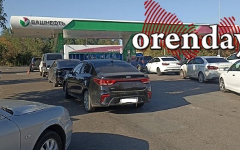 Новое огорчение на оренбургских АЗС: топливо есть, но его не отпускают, так как «нет электричества»