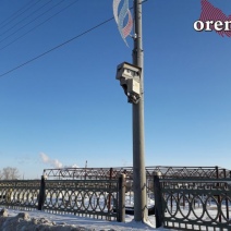 На промывку и покраску ограждений мостов и путепроводов в Оренбурге потратят более 2 млн. рублей