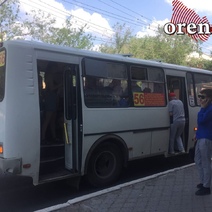 Эксперимент с новыми автобусными маршрутами в Оренбурге пока отменяется
