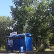 За два дня в поселке имени Куйбышева должны оборудовать четыре остановки