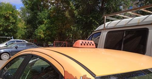 Как оренбуржцы могут проверить такси на легальность