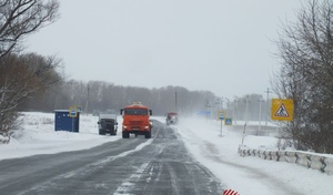 В Оренбуржье начали открывать перекрытые из-за метели трассы