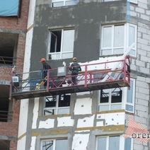 Оренбуржцу не заплатили за восстановление домов и школ в Мариуполе