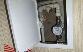 Застройщика в Оренбурге обязали выплатить более 350 тысяч рублей за затопленную квартиру