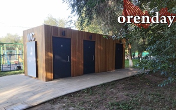 В Оренбурге в парке им. Перовского под конец лета открыли, наконец, новый общественный туалет