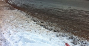 В Оренбуржье при расчистке дорог от снега было похищено более 3 млн рублей