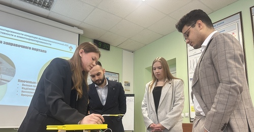 Нефтяники развивают научный потенциал молодежи региона