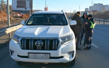 «ЭнергосбыТ Плюс» в Оренбурге вместе с приставами и ГИБДД провел рейд по должникам на дорогах