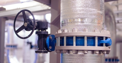 «ЭнергосбыТ Плюс» рекомендует УК и ТСЖ качественно регулировать температуру в домах и контролировать исправность общедомового счётчика в межсезонье