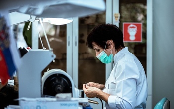 Уральская Сталь оказала поддержку стоматологическим клиникам Новотроицка