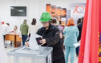 Работники Уральской Стали приняли активное участие в выборах главы региона