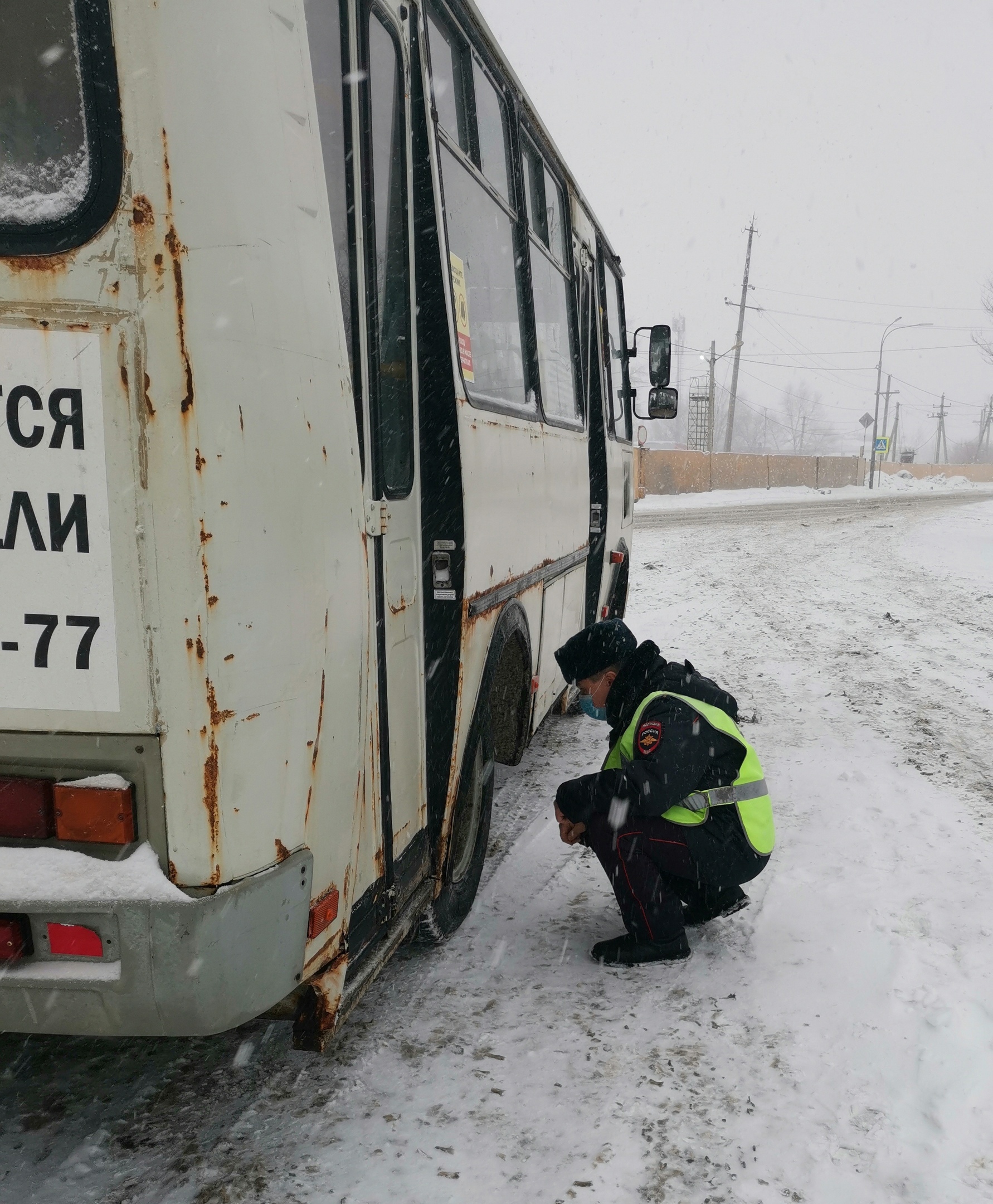 18 автобус оренбург. Водители 182 маршрута в Оренбурге. Маршрутка Оренбург.