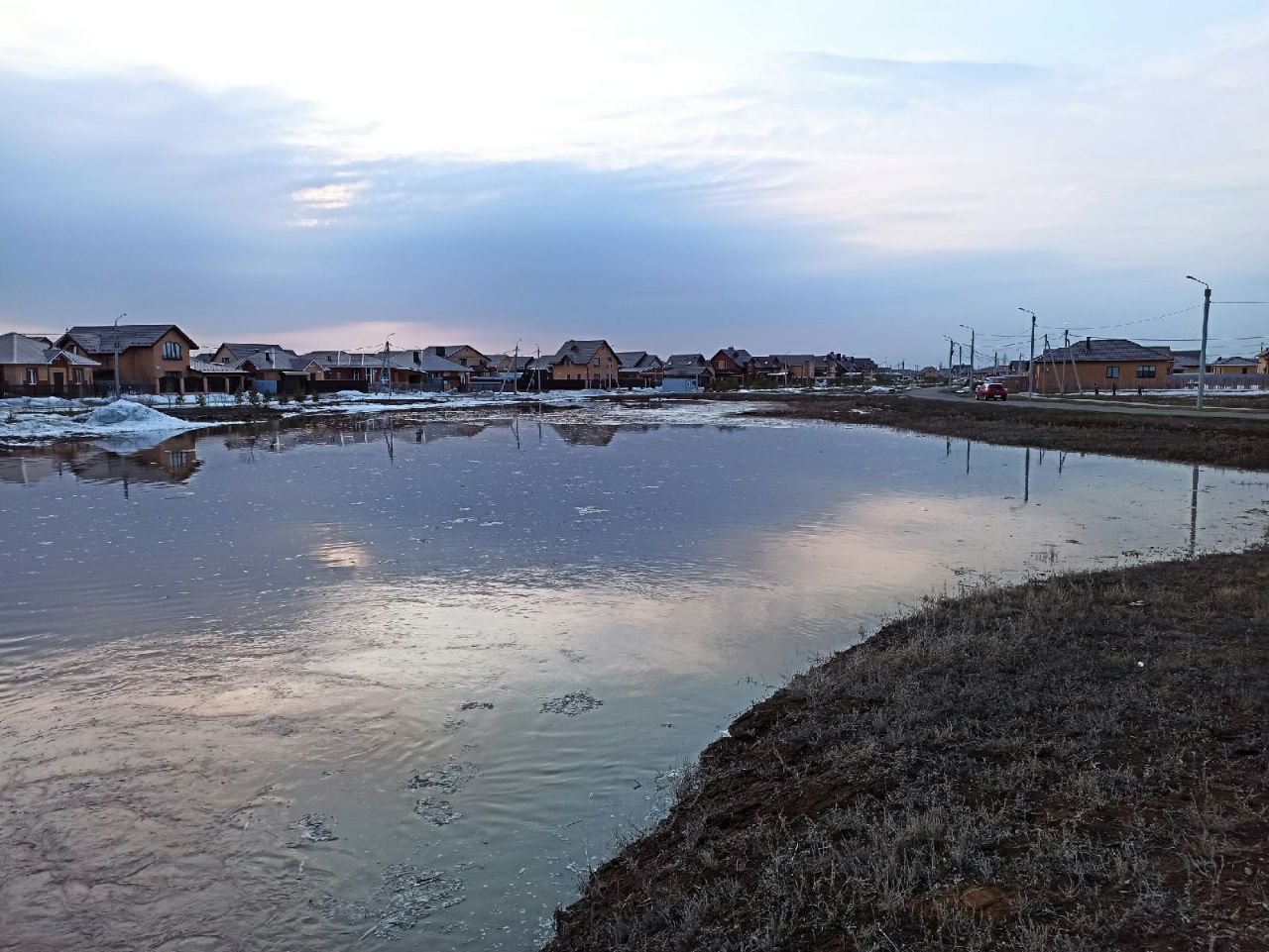 Видео затопления города орска. Фото затопления Орска. Орск потоп. Широка река Глубока река. Район затопления Орск на карте.