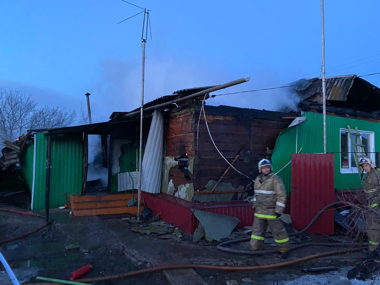 В Курманаевском районе огонь уничтожил жилой дом | Новости Оренбурга