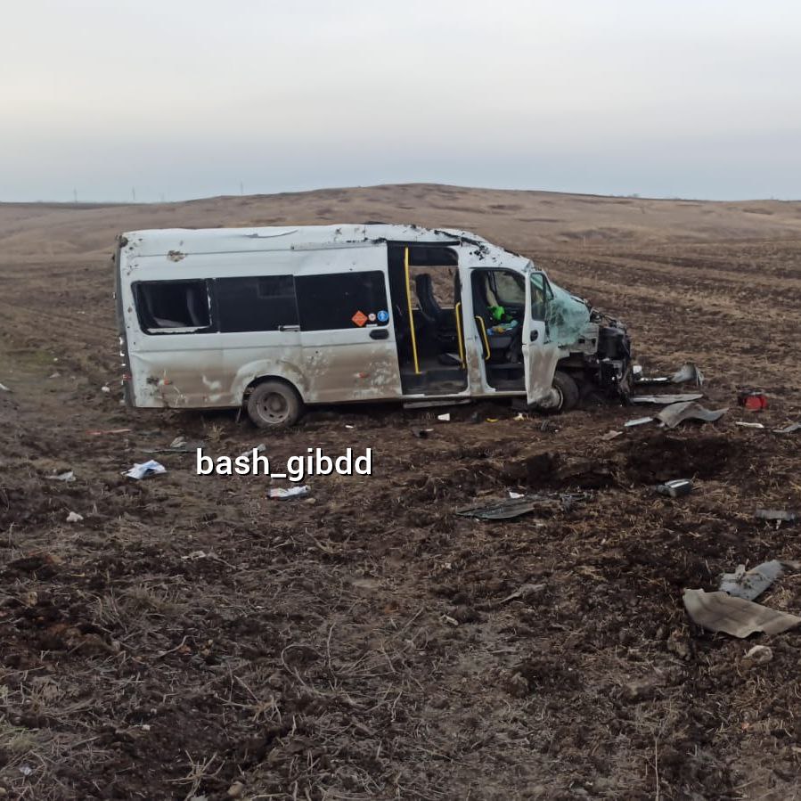 В Башкирии опрокинулся автобус из Оренбуржья: в салоне было 19 пассажиров |  Новости Оренбурга